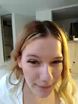 Snapshot of NicoleCut chatting on 21, 2, 2025 NicoleCut online show from 21, 2, 2025