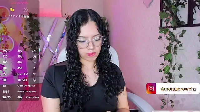 Aurora Brownn online show from 5, 11, 2025