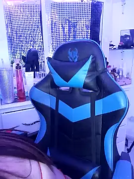 Luna SofiaXX online show from 2, 2, 2025