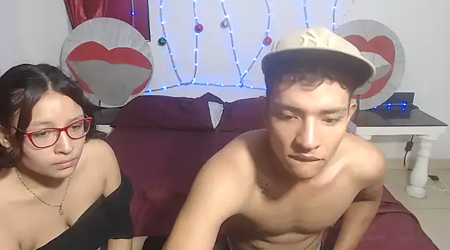 Snapshot of PartySexting chatting on 16, 12, 2024 PartySexting online show from 16, 12, 2024