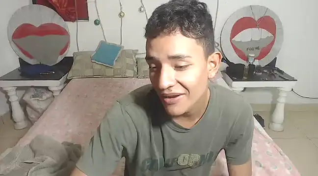 Snapshot of PartySexting chatting on 22, 1, 2025 PartySexting online show from 22, 1, 2025