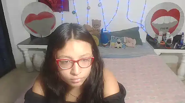 Snapshot of PartySexting chatting on 25, 1, 2025 PartySexting online show from 25, 1, 2025