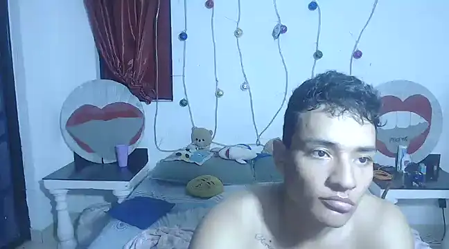 Snapshot of PartySexting chatting on 27, 1, 2025 PartySexting online show from 27, 1, 2025