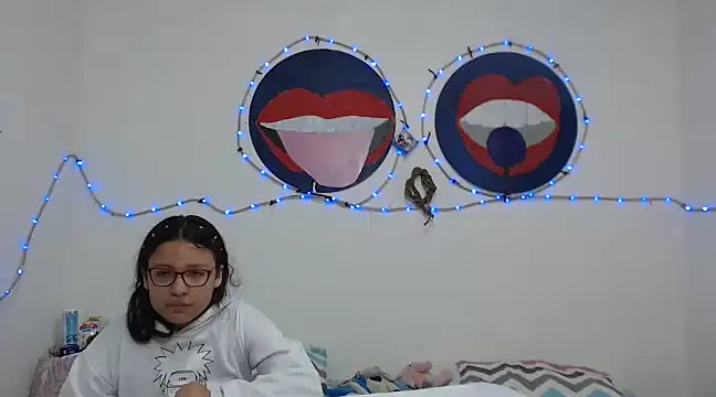 Snapshot of PartySexting chatting on 11, 2, 2025 PartySexting online show from 11, 2, 2025