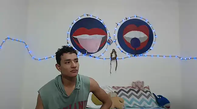 Snapshot of PartySexting chatting on 13, 2, 2025 PartySexting online show from 13, 2, 2025