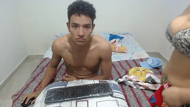 Snapshot of PartySexting chatting on 20, 2, 2025 PartySexting online show from 20, 2, 2025