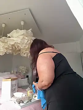 Engel mia online show from 14, 3, 2026