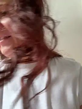 Engel mia online show from 4, 4, 2026