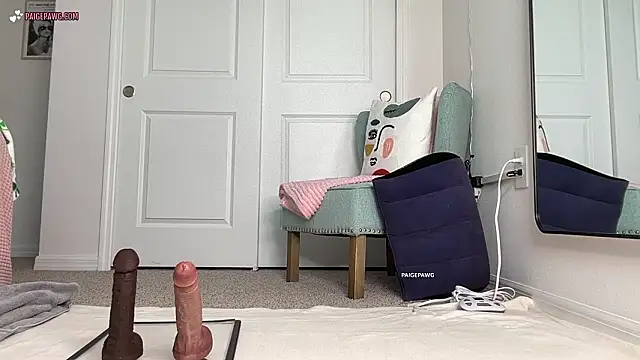 PaigePawg online show from 19, 3, 2026