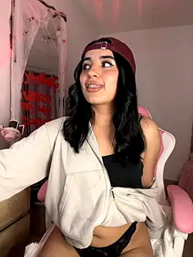 Emily-14 online show from 29, 10, 2025