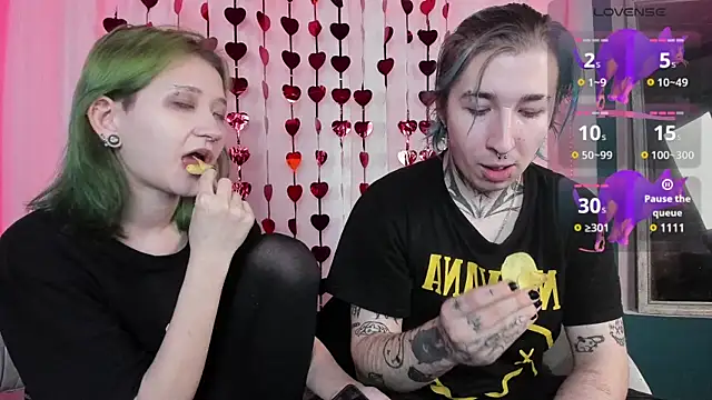 Snapshot of Milten-Trish chatting on 18, 2, 2025 Milten-Trish online show from 18, 2, 2025