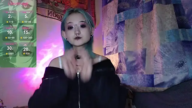 Snapshot of Milten-Trish chatting on 20, 10, 2025 Milten-Trish online show from 20, 10, 2025