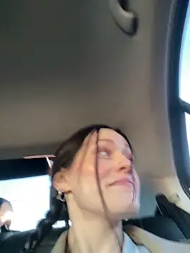 Mia Mia M online show from 10, 4, 2026