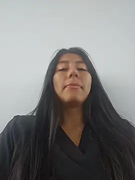 CarlaAlvez online show from 23, 4, 2026