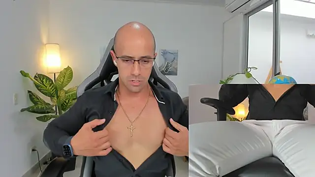 Snapshot of ryan_master_ chatting on 19, 12, 2024 ryan master online show from 19, 12, 2024