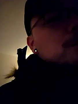 cmichaelxxx online show from 21, 3, 2025
