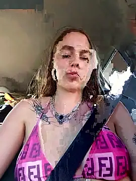 babybambiiii online show from 18, 4, 2026