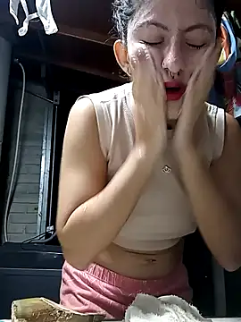 Snapshot of LoveElectra chatting on 25, 1, 2025 LoveElectra online show from 25, 1, 2025