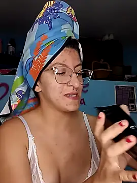 Snapshot of LoveElectra chatting on 18, 3, 2025 LoveElectra online show from 18, 3, 2025