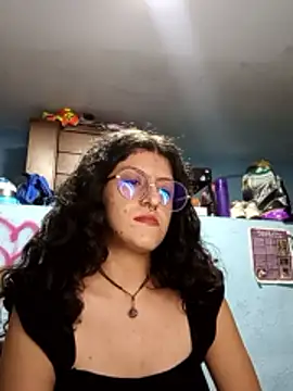 Snapshot of LoveElectra chatting on 7, 4, 2026 LoveElectra online show from 7, 4, 2026