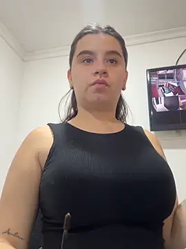 SaraBraun  online show from 11, 10, 2025