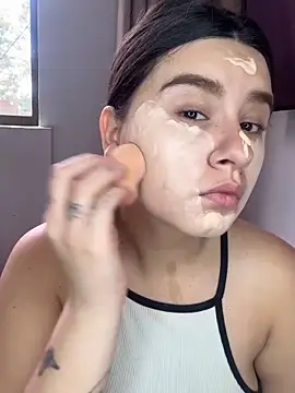 SaraBraun  online show from 14, 11, 2025