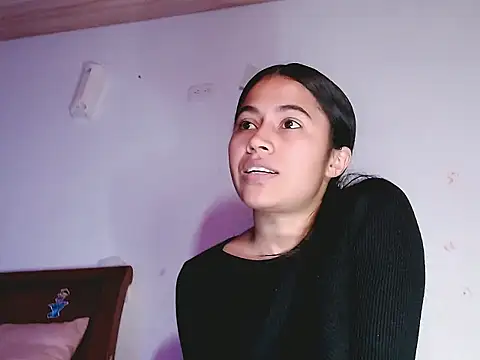 brihanna lena online show from 13, 4, 2026