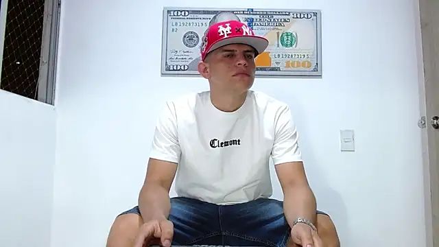 Snapshot of boss_of_cash chatting on 3, 7, 2026 boss of cash online show from 3, 7, 2026
