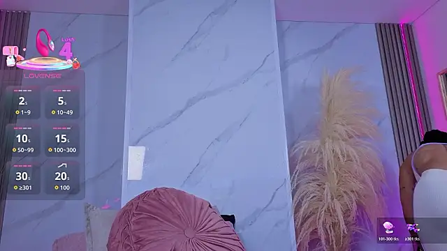 Chlooee   online show from 26, 3, 2026