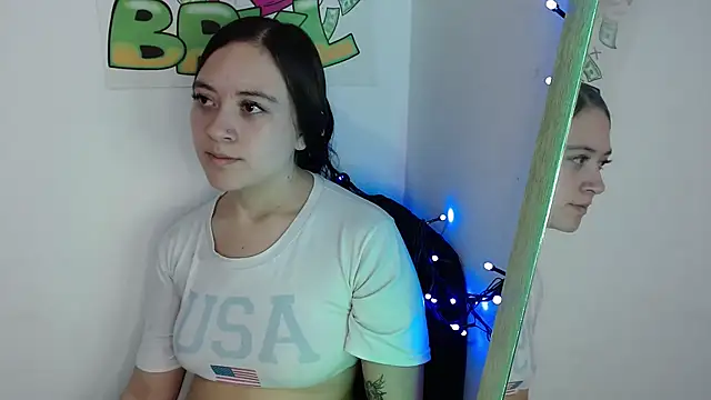 Snapshot of kaena-angels chatting on 25, 2, 2025 kaena-angels online show from 25, 2, 2025