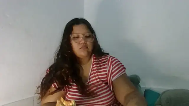 Snapshot of samy_riverss chatting on 25, 2, 2026 samy riverss online show from 25, 2, 2026