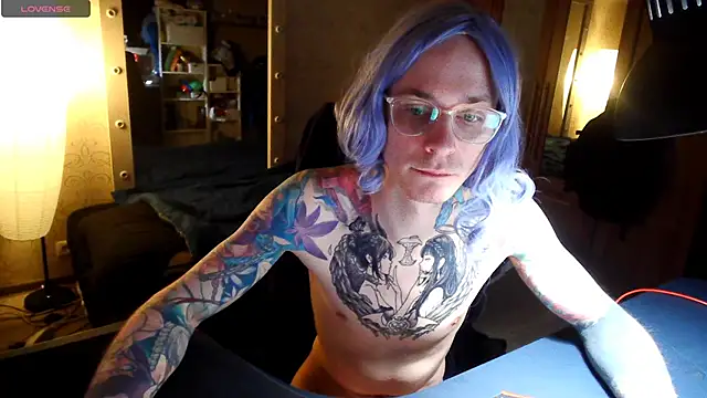 Snapshot of Julia_dolls chatting on 7, 4, 2026 Julia dolls online show from 7, 4, 2026