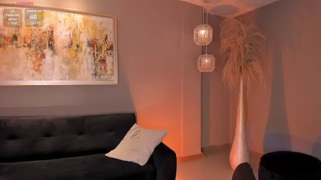 MiaFarrell  online show from 9, 3, 2026