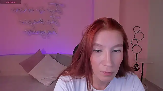 Snapshot of MiaFarrell_ chatting on 29, 5, 2026 MiaFarrell online show from 29, 5, 2026