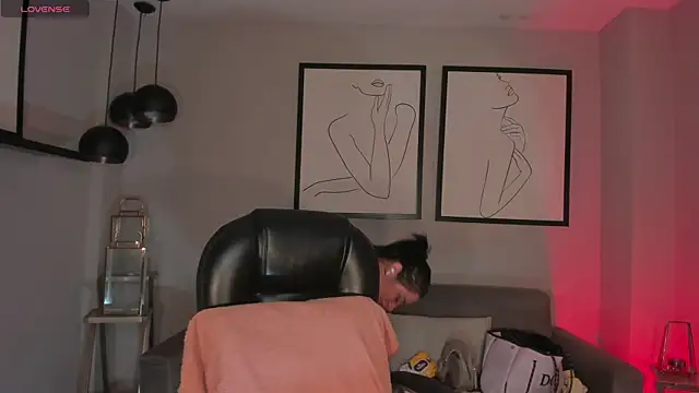 Snapshot of IsabelBornner chatting on 25, 2, 2026 IsabelBornner online show from 25, 2, 2026