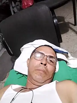 Alex011277 online show from 23, 12, 2025