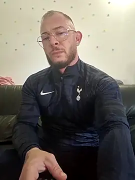 jourdinio13 online show from 16, 11, 2025