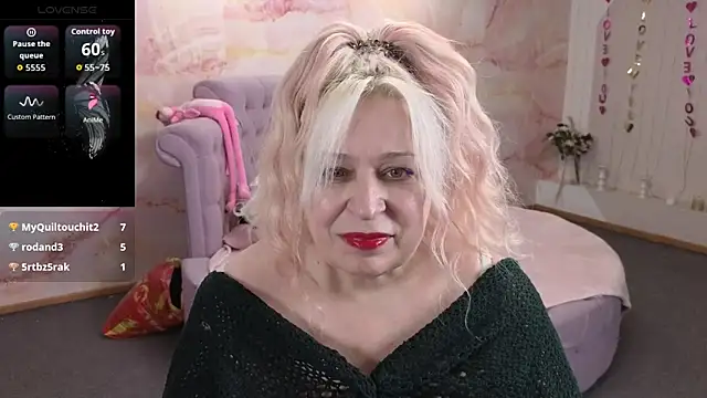 Snapshot of Penelope_Pinky chatting on 22, 4, 2026 Penelope Pinky online show from 22, 4, 2026