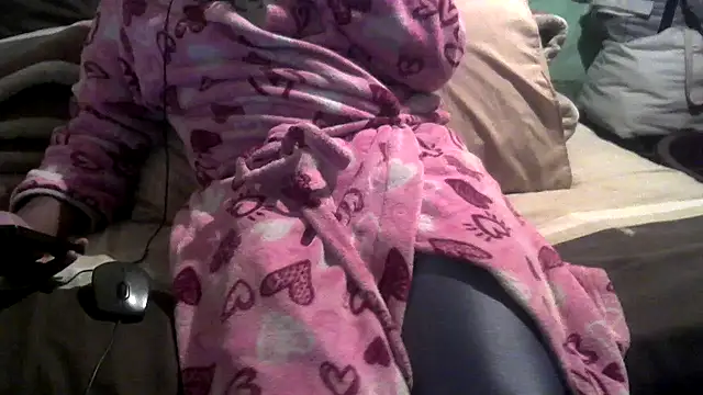 Snapshot of NicoleBitch87 chatting on 19, 3, 2025 NicoleBitch87 online show from 19, 3, 2025