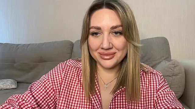 Snapshot of VickyLove047 chatting on 5, 7, 2026 VickyLove047 online show from 5, 7, 2026
