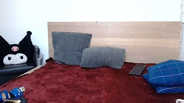 Snapshot of LexyLuuv chatting on 5, 2, 2026 LexyLuuv online show from 5, 2, 2026