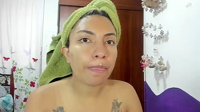Snapshot of Natymontiell_ chatting on 3, 1, 2025 Natymontiell online show from 3, 1, 2025