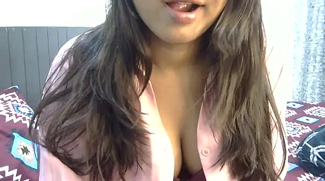 hot  surbhi online show from 26, 2, 2025