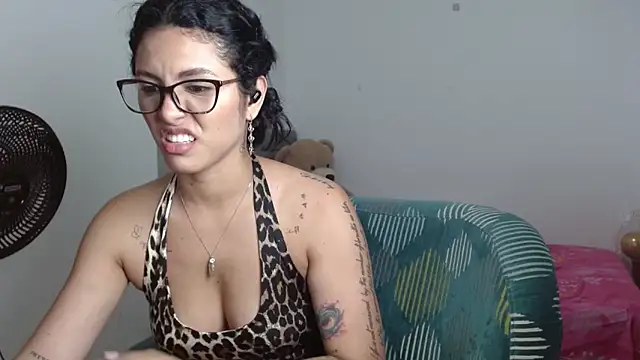 Sexy Lia  online show from 27, 2, 2026