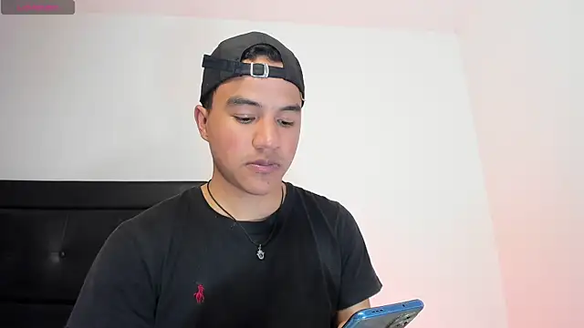 Snapshot of lucas_wellx chatting on 31, 7, 2026 lucas wellx online show from 31, 7, 2026