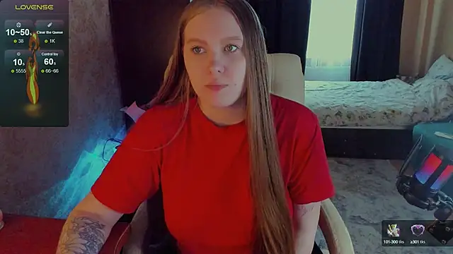 Alice Dreamgirl  online show from 26, 2, 2025