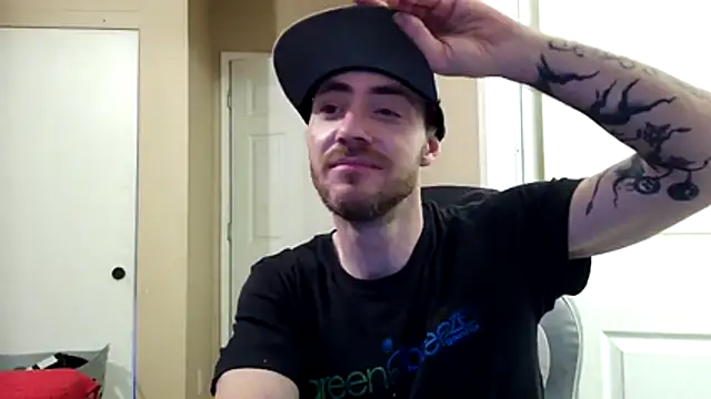 Snapshot of Huntzg23 chatting on 21, 3, 2026 Huntzg23 online show from 21, 3, 2026