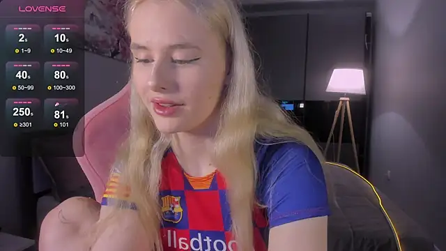 Snapshot of Molly_Toads chatting on 29, 1, 2025 Molly Toads online show from 29, 1, 2025