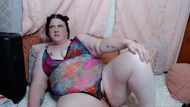 leenieb88 online show from 27, 1, 2025