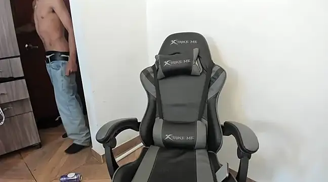 Snapshot of twink_latino5 chatting on 3, 2, 2025 twink latino5 online show from 3, 2, 2025